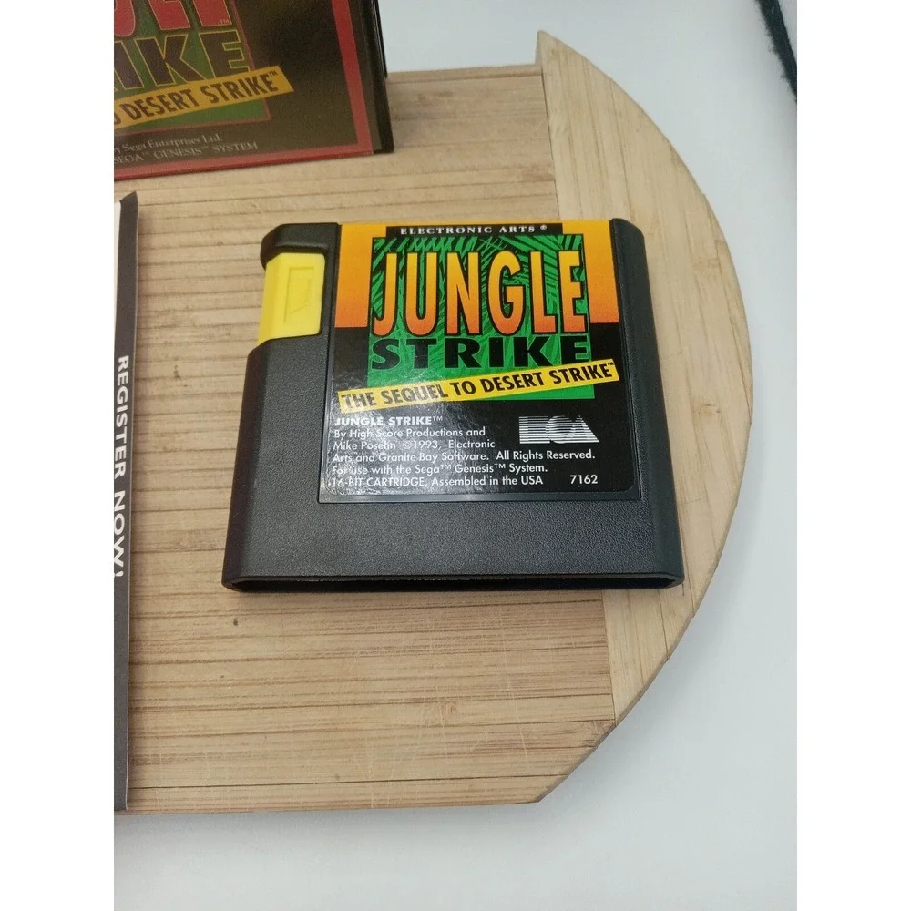 SEGA Genesis Jungle Strike The Sequel to Desert Strike No MANUAL‎